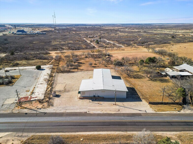 More Photos Of 2305 N State Highway 208, Colorado City Industrial For Sale
