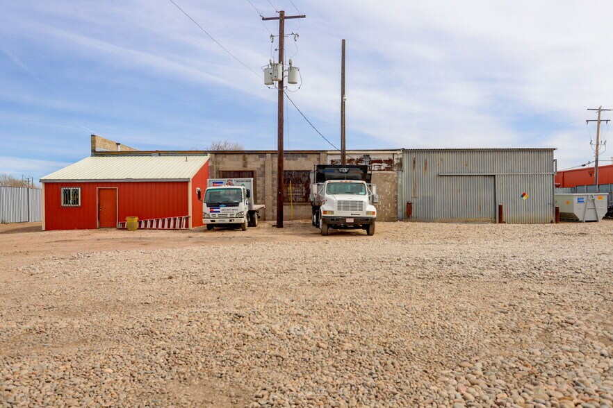 More Photos Of 5320 Cook St, Denver Warehouse For Lease