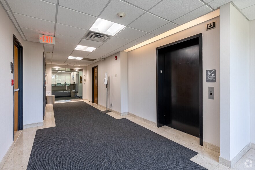 More Photos Of 619 E Palisade Ave, Englewood Cliffs Office For Lease