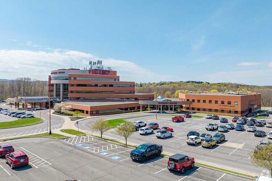 More Photos Of 4000-4200 Medical Center Dr, Fayetteville Medical For Lease