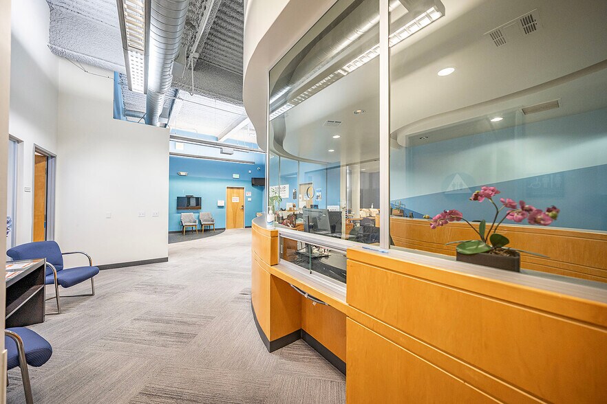 More Photos Of 5301 Whittier Blvd, Los Angeles Office For Lease
