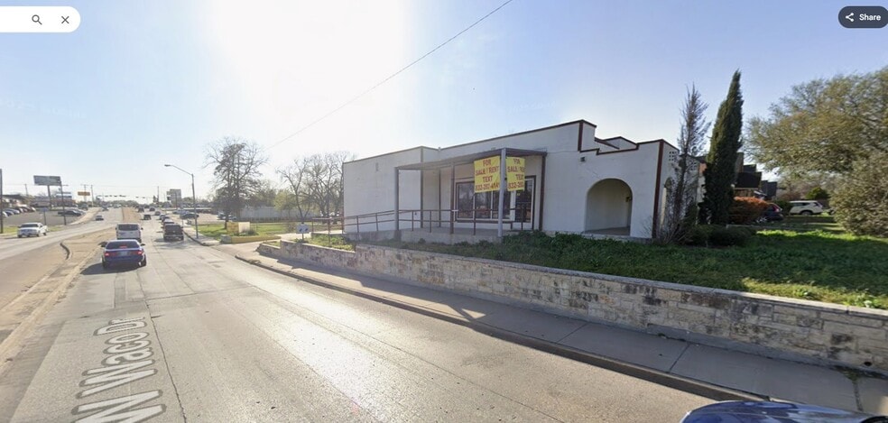 Primary Photo Of 400 N 23rd St, Waco Storefront Retail Office For Sale