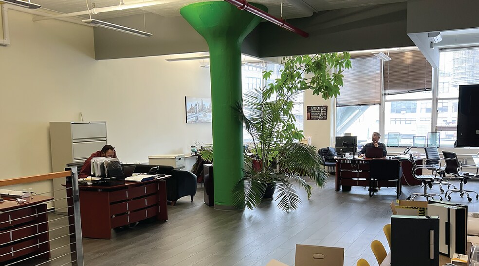 More Photos Of 44-01 21st St, Long Island City Warehouse For Lease