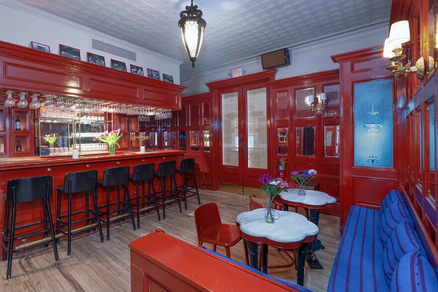 More Photos Of 10 Old Route 9, Staatsburg Hotel For Sale