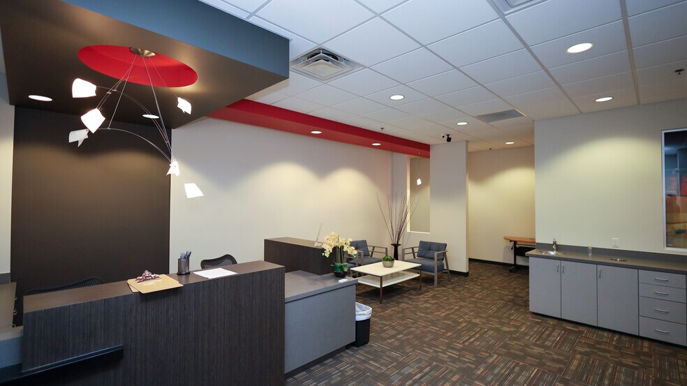 More Photos Of 7560 Red Bug Lake Rd, Oviedo Medical For Lease