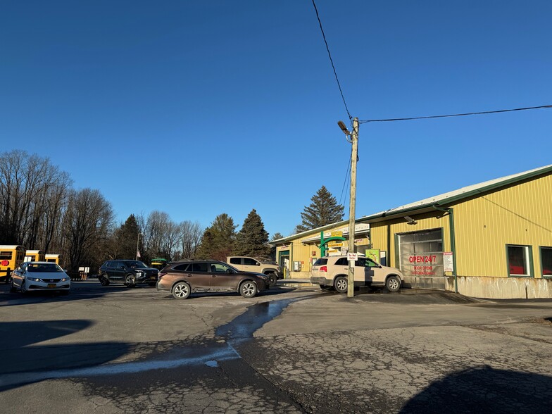 Primary Photo Of 58 Dwight Ave, Clinton Carwash For Sale