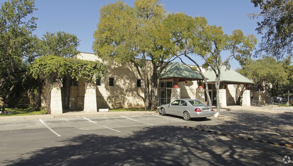 More Photos Of 3801 Bee Caves Rd, Austin Bank For Lease