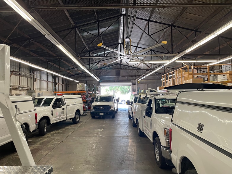 More Photos Of 3722 W Pacific Ave, Sacramento Warehouse For Sale