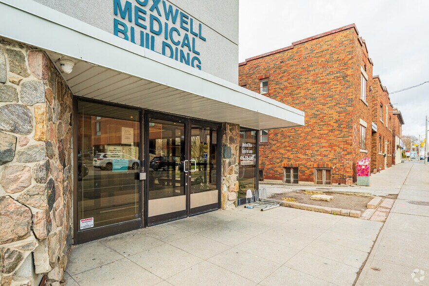 More Photos Of 688 Coxwell Ave, Toronto Office For Sale