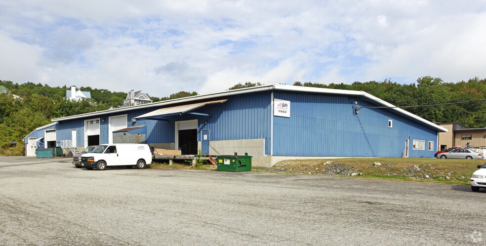 More Photos Of 378-390 Presumpscot St, Portland Service For Lease