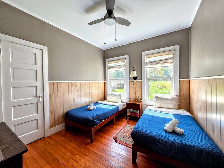 More Photos Of 42-50 Stoney Clove -1, Hunter Apartments For Sale