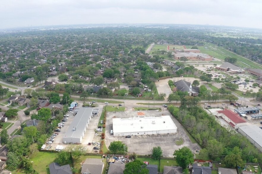 More Photos Of 10020 West Rd, Houston Auto Repair For Sale