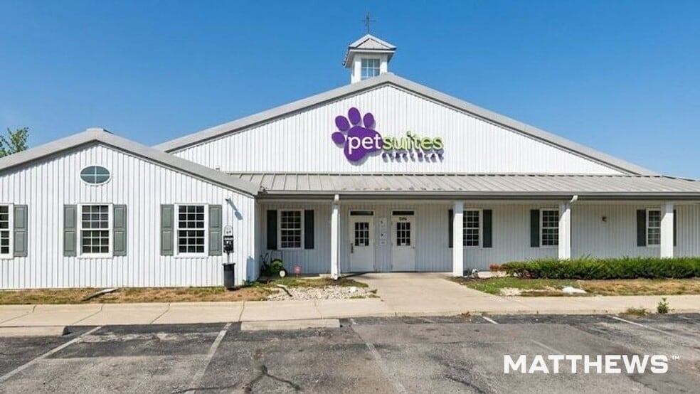 Primary Photo Of 5495 N Hamilton Rd, Columbus Veterinarian Kennel For Sale