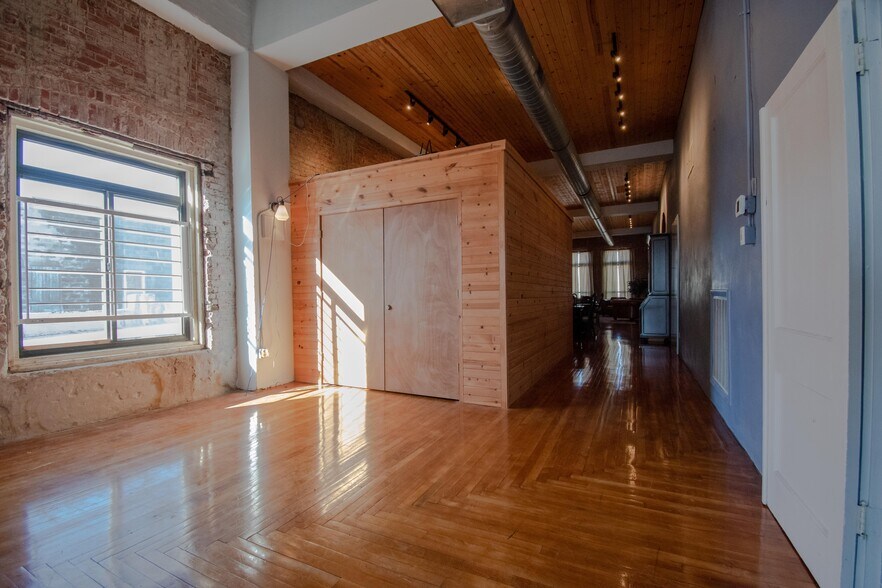 More Photos Of 322 E Don Tyler Ave, Dewey Storefront For Sale