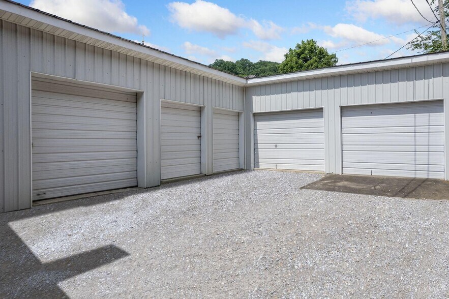 More Photos Of 14 N 3rd St, Ripley General Retail For Sale