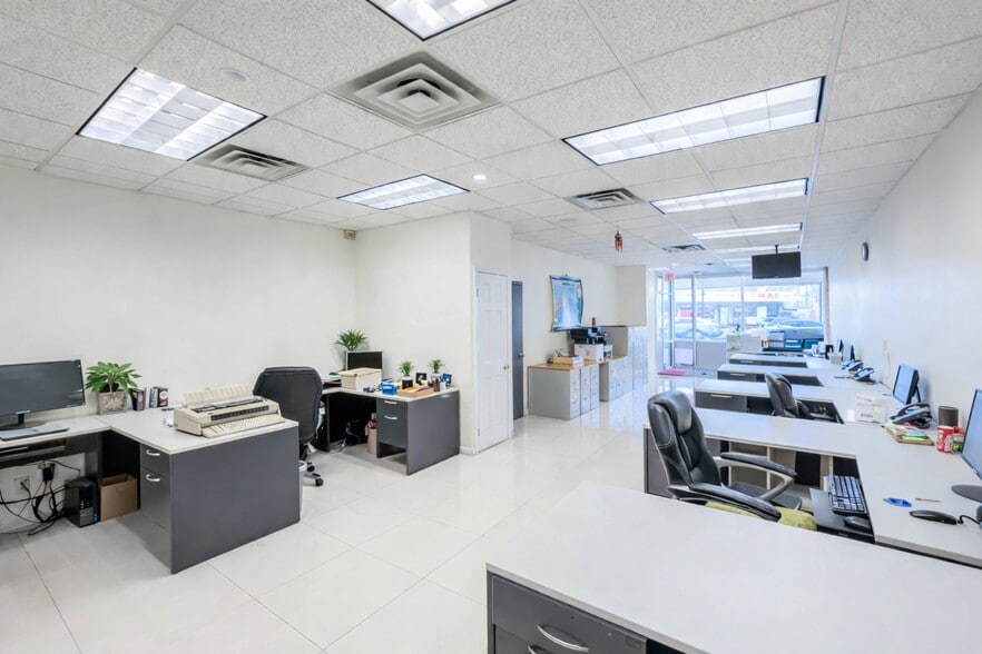 More Photos Of 14610 Rockaway Blvd, Jamaica Office For Sale