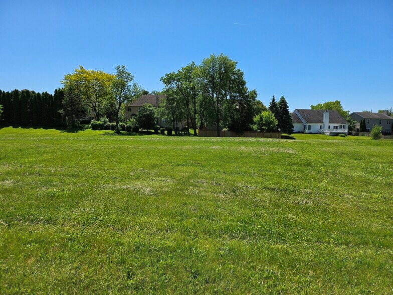 More Photos Of 5806-5810 Terra Cotta Rd, Crystal Lake Land For Sale