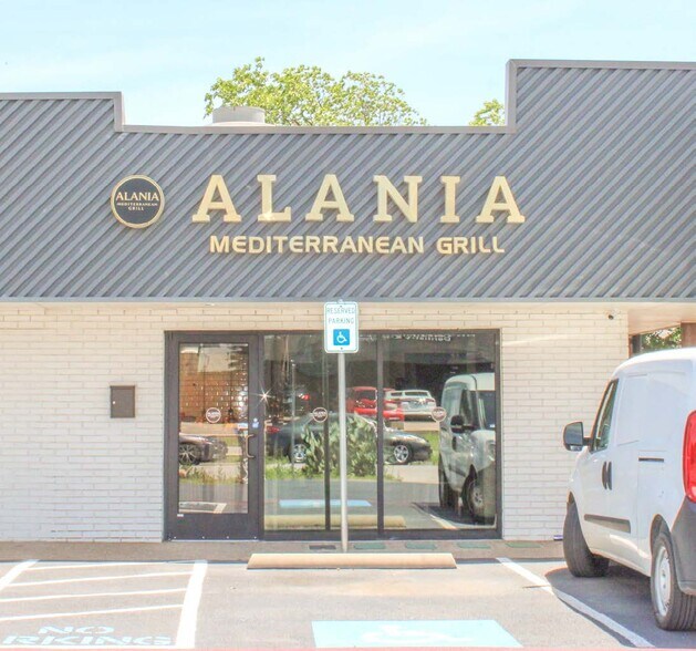 More Photos Of , Dallas General Retail For Sale