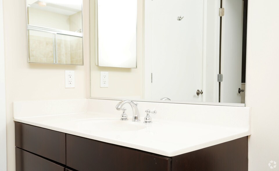 More Photos Of 1400 Irving St NW, Washington Apartments For Lease