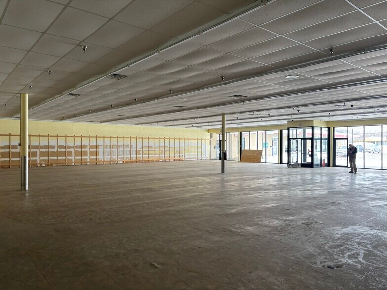 More Photos Of 780-820 Central St, Millinocket Storefront For Sale