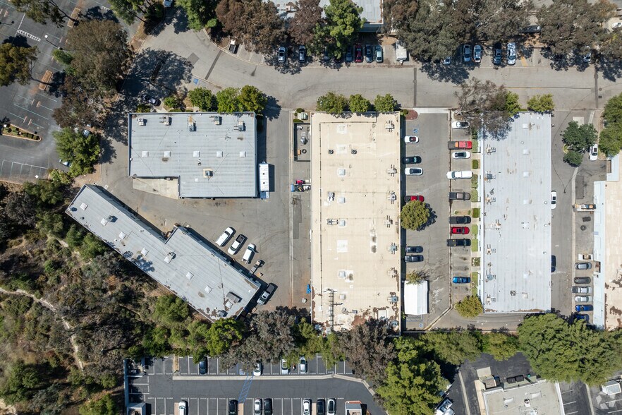 More Photos Of 31121-31131 Via Colinas, Westlake Village Unknown For Sale