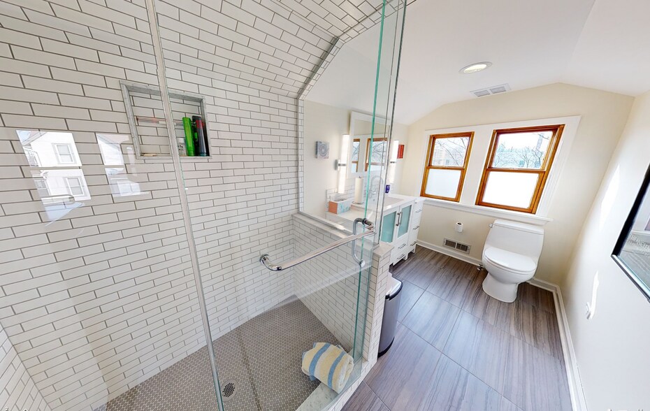 More Photos Of 406 N Hough St, Barrington Office Residential For Sale