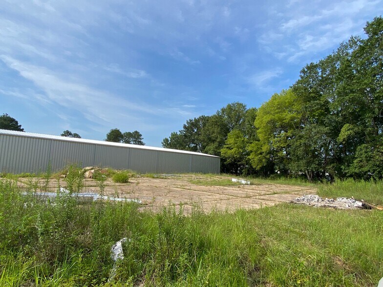 More Photos Of 2826 Highway 178, Tupelo Light Distribution For Sale