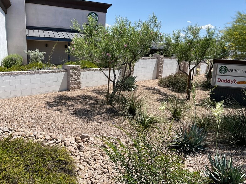 More Photos Of 11107 N Scottsdale Rd, Scottsdale Storefront For Lease