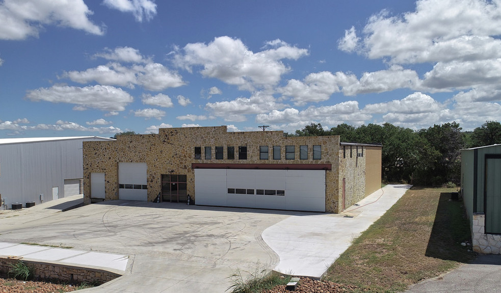 Primary Photo Of 166 Ramjet, Spring Branch Warehouse For Sale