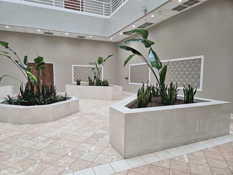 More Photos Of 2841 Hartland Rd, Falls Church Office For Sale