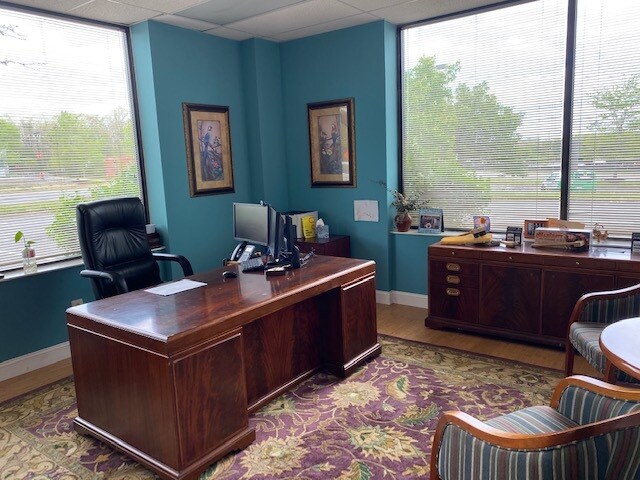 More Photos Of 10501-10553 Battleview Pky, Manassas Light Distribution For Lease