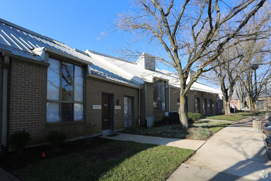 More Photos Of 6125-6161 Executive Blvd, Rockville Medical For Sale