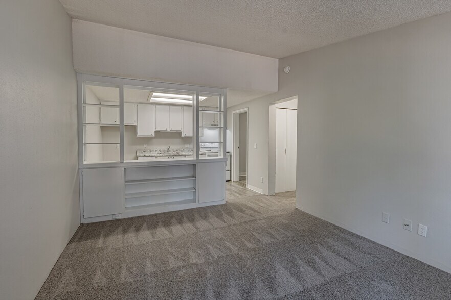 More Photos Of 18901-18933 Quercus St, Hudson Apartments For Sale