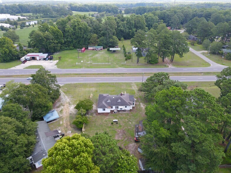 More Photos Of 1810 US Highway 17, Williamston Flex For Sale