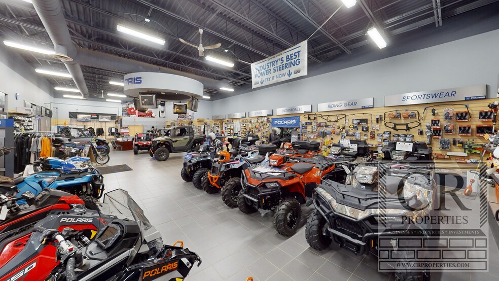 More Photos Of 1680 Route 9G, Hyde Park Freestanding For Sale