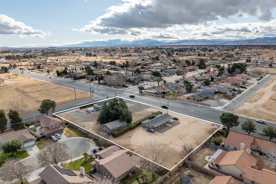 More Photos Of 2507 W Avenue L, Lancaster Apartments For Sale