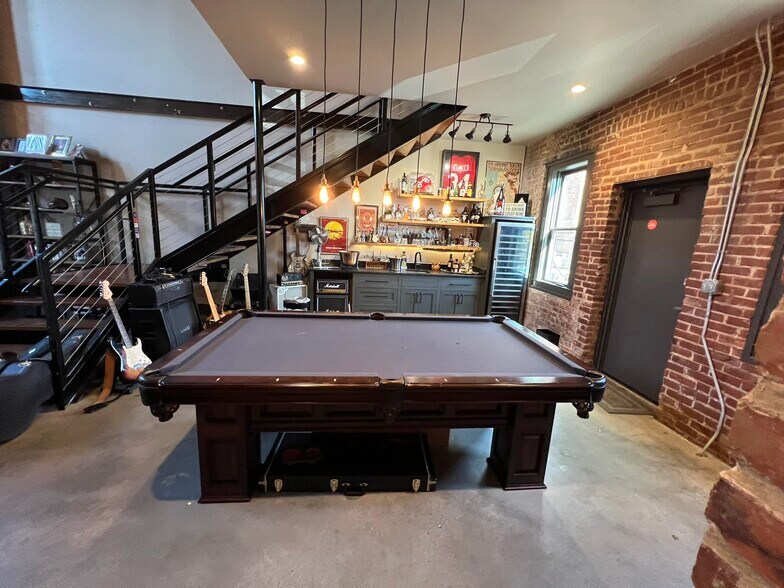 More Photos Of 534 2nd St, Macon-Bibb Storefront Retail Office For Sale