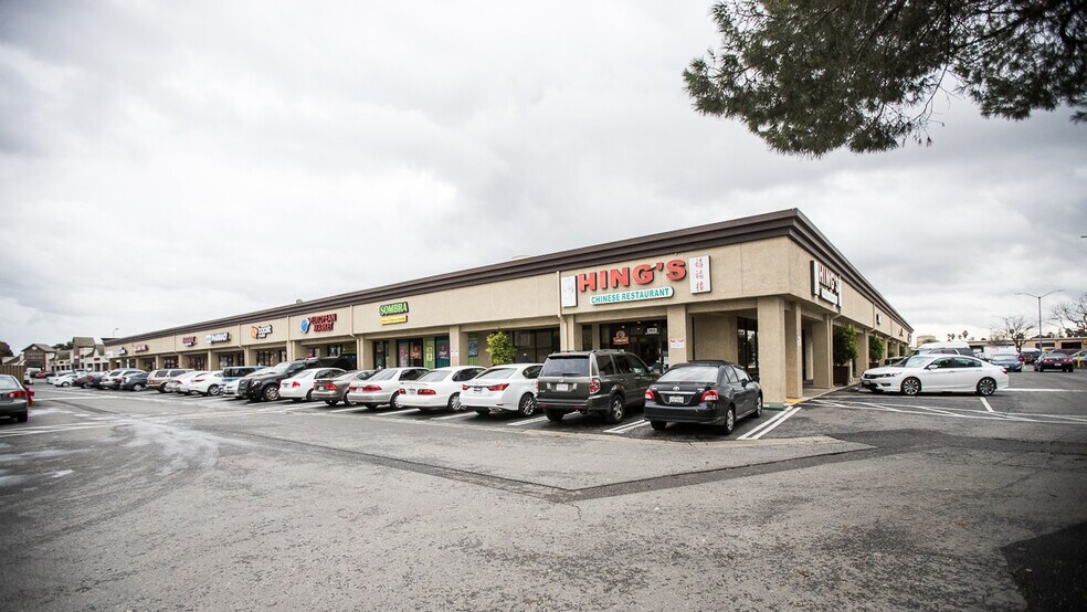 More Photos Of 2901-3071 W Capitol Ave, West Sacramento Storefront For Lease