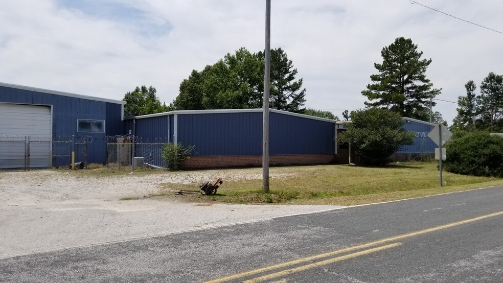 More Photos Of 3150 Grants Mill Rd W, Wallace Manufacturing For Sale