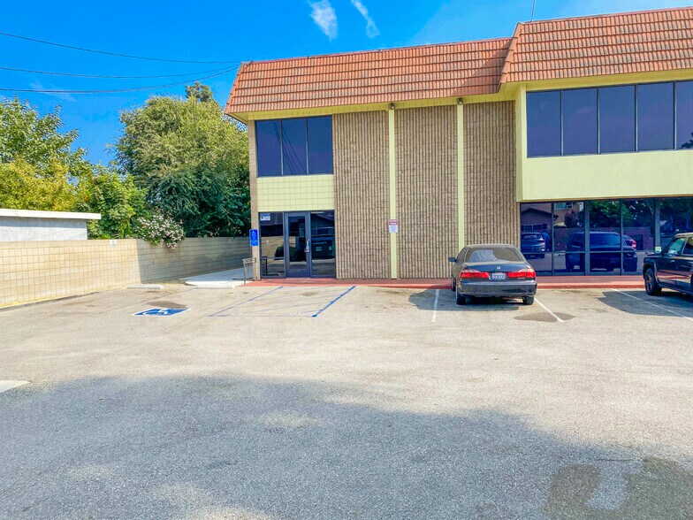 More Photos Of 8607 Imperial Hwy, Downey Office For Sale