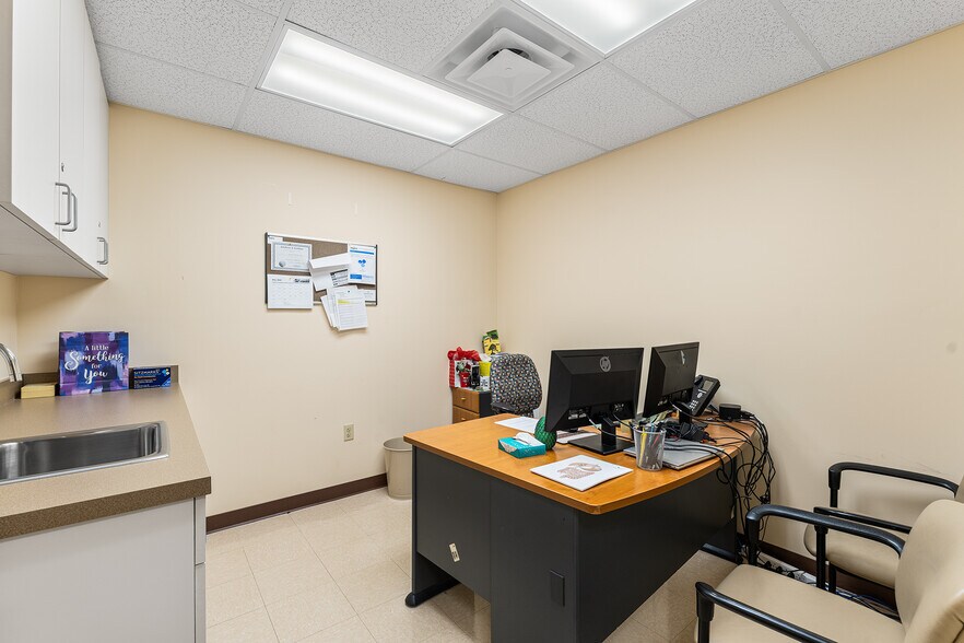 More Photos Of 1206 W Sherman Ave, Vineland Office For Sale