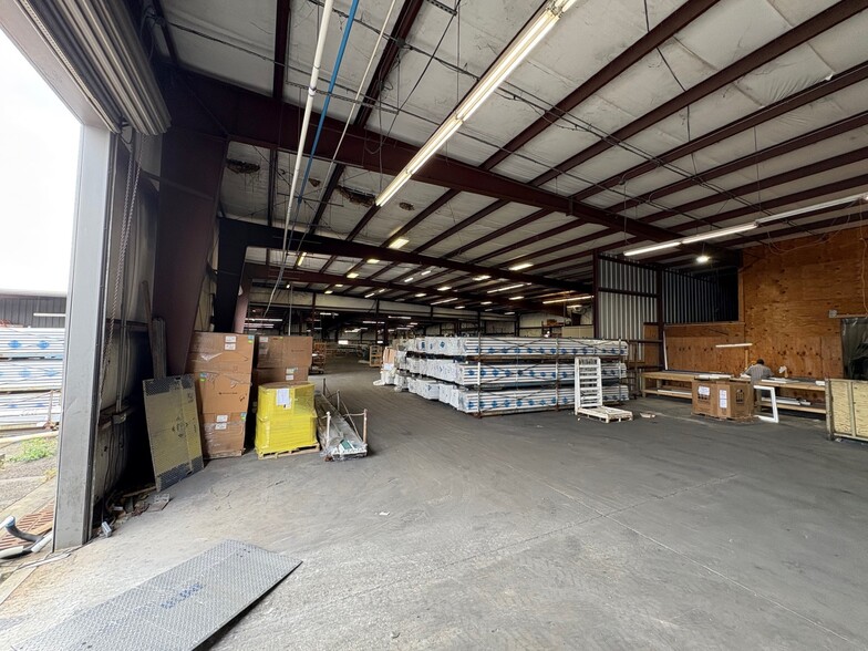 More Photos Of 16261 Hollister St, Houston Unknown For Lease