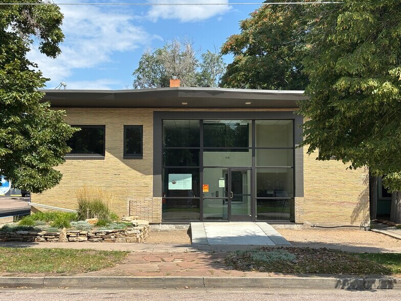 More Photos Of 218 E Willamette Ave, Colorado Springs Office For Sale