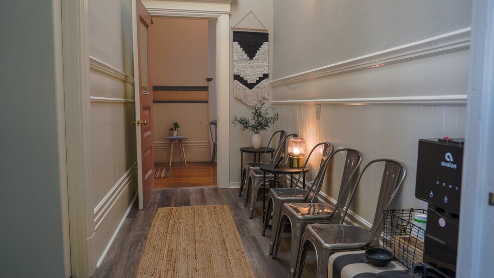 More Photos Of 159-163 Kentucky St, Petaluma Storefront Retail Office For Sale
