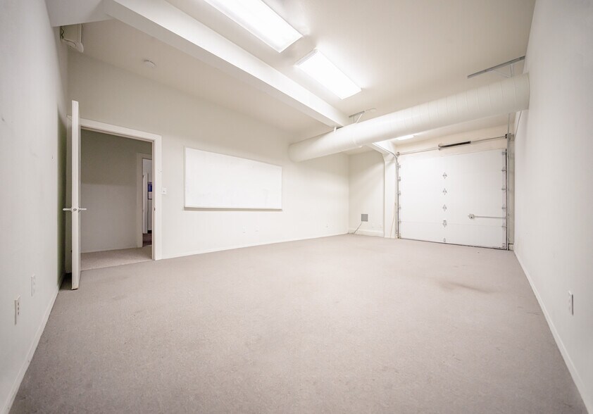 More Photos Of 33845 E 99 Hwy, Tangent Self Storage For Sale
