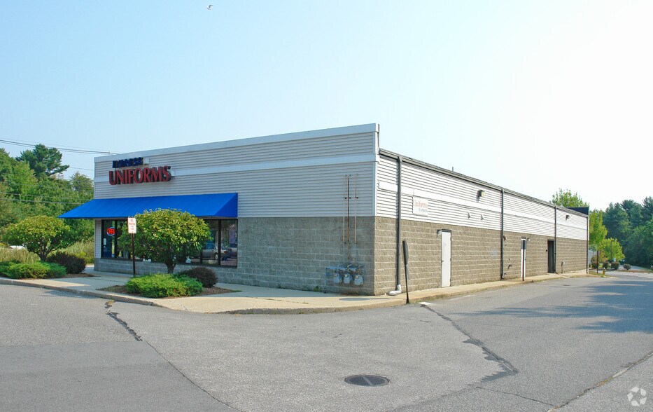 More Photos Of 200 Gorham Rd, South Portland Freestanding For Lease