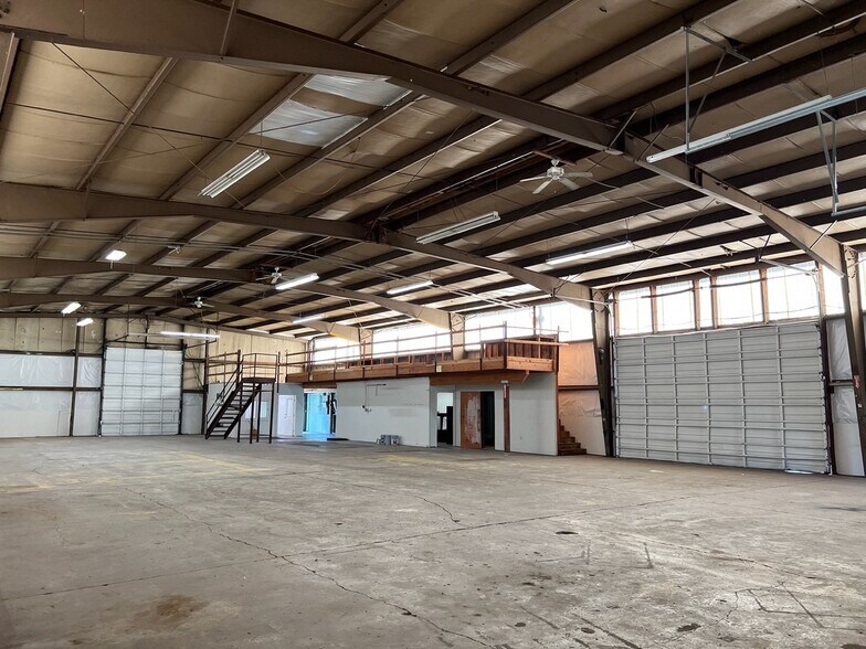 More Photos Of 1270 Interior St, Eugene Service For Lease