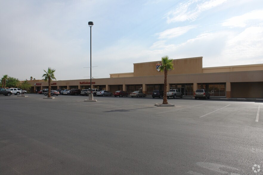 More Photos Of 1627-1649 W Main St, El Centro Storefront Retail Office For Sale