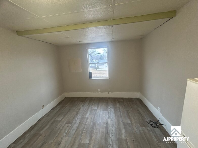 More Photos Of 1118 W 8th St, Sioux Falls Multifamily For Sale