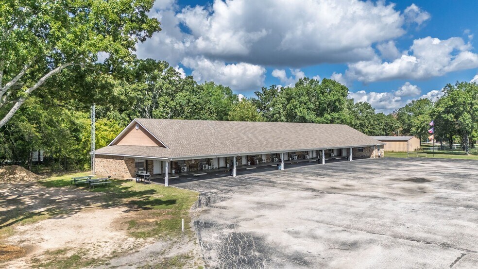 More Photos Of 9530 W FM 515, Alba Specialty For Sale